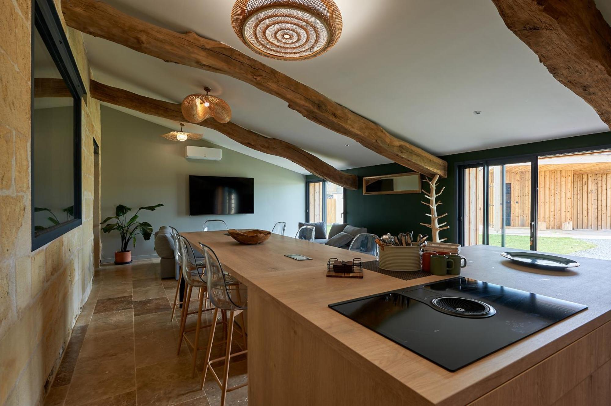 Le Repaire Lagardere Bed and Breakfast Lussac  Εξωτερικό φωτογραφία