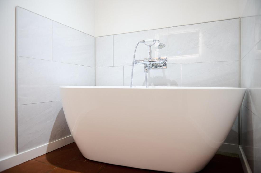 Le Repaire Lagardere Bed and Breakfast Lussac  Εξωτερικό φωτογραφία